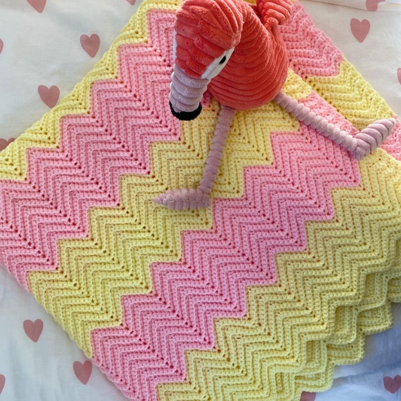 Crochet Baby Blanket Pink & Yellow - Like New Condition - Picture 1 of 6
